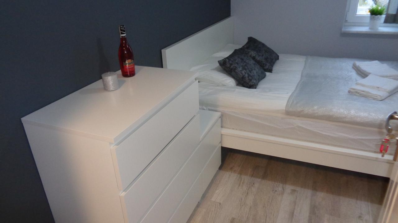 Pokoje Zachodnia 2F Appartement Białystok Buitenkant foto